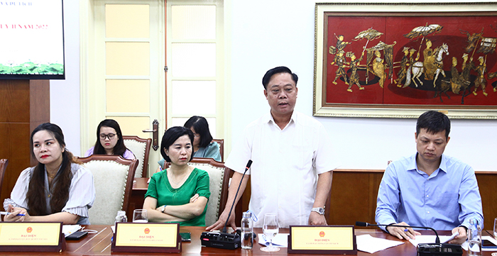 Phó Tổng cục trưởng TCDL Phạm Văn Thủy phát biểu 